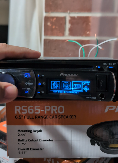 Pioneer DEH-P4200UB Radio